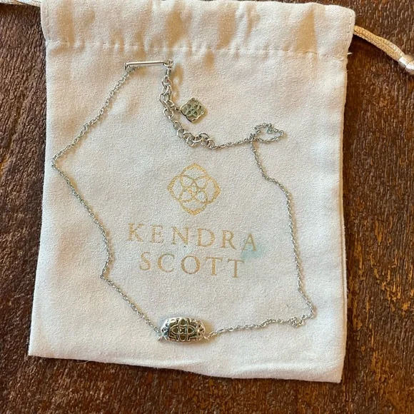 Kendra Scott Elisa Silver with Iridescent Drusy Necklace - Picture 2 of 2